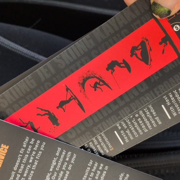 Full-Body Wetsuit with Front Zipper - Picture 11 of 12